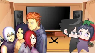 Sasuke's friends look at Sasuke's future family."Sasuhina"