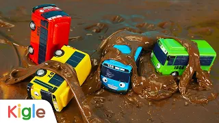 Truk Pengangkut Mobil Mainan Untuk Anak-anak | Tim Penyelamat Bus Pelangi | KigleTV Indonesia