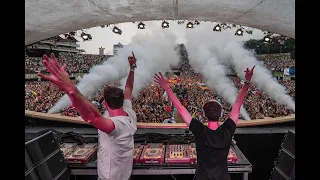 W&W - How Many (LIVE Tomorrowland 2016)