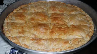 Byrek me presh si nga zona e Korçës | Traditional Albanian burek with leek | Leek Pie