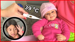 A MINHA BEBÊ REBORN "HANNA" ESTÁ DOENTE !!! A FEBRE dela ESTÁ MUITO ALTA!