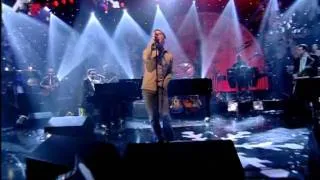 Kelly Jones performs Handbags & Gladrags on Jools Holland's Hootenanny in 2001