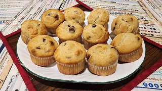 How to make Muffins! - Banana, chocolate chips, & pecans! - So easy, so delicious!