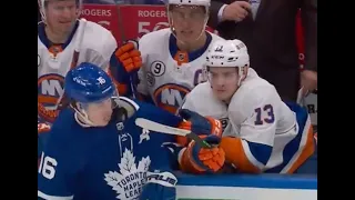 NY Islanders Matt Barzal Grabs Maple Leafs Marner Jersey from Bench