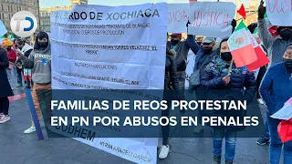 Familias de internos protestan en Palacio Nacional por abuso e irregularidades en penales de Edomex