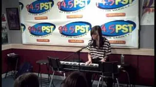 Christina Perri performs "Jar of Hearts" in the PST Live Lounge
