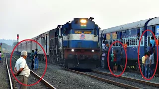 STUPID PEOPLE VS SPEEDING TRAIN! CONTINUES HONKING: MUMBAI DURANTO EXP