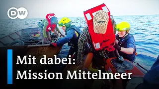 Wie die Crew der "Humantiy 1" Geflüchtete rettet | DW Reporter