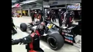 2005 F1 USA GP - Christian Albers problems during pit stop