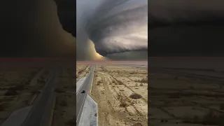 World biggest Tornado in human history 😱🤯😱