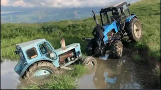 Трактор Беларус или Трактор Т40  в болоте воде | Тюнинг Что Лучше?