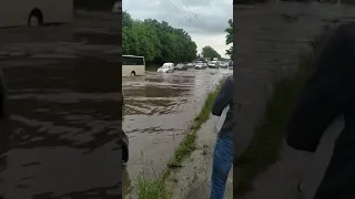 Тернопіль залило дощем.. ні пройти, ні проїхати (16.06.2020)