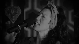 Kerry lee corr LIVE CONCERT