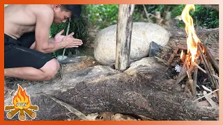 Primitive Technology(Part 1): Survival Fire Using Only Rocks-Dry firewood 🔥@phukienthongminh_247_vn