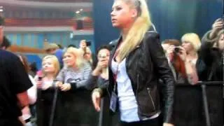 Anna Kournikova in Moscow at a concert by Enrique Iglesias