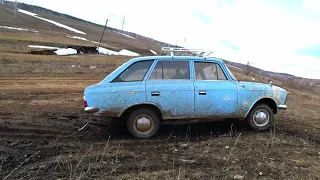 Танки грязи не боятся  покатушки  на иж комби  / весенний выезд/ бездорожье на комби