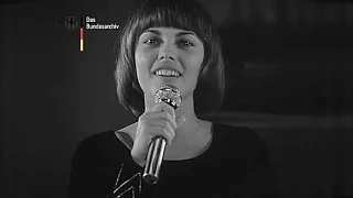 Mireille Mathieu - Fragments de performances (1968-1971)