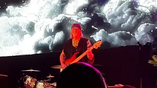 Deep Purple -- Roger Glover Bass Solo / Black Night -01 12 2019 -Klagenfurt (A) !!