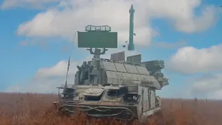 Работа ЗРК Тор-М2 по дронам на Украине