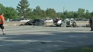 2 drivers killed in high-speed wrong-way crash on I-69 Eastex Freeway near Bush Airport, HPD says