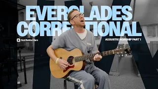 Prisoner Worshipping Behind Bars - ACOUSTIC WORSHIP (PART 1)