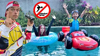 Mark and safety rules in the pool and other rules of behavior for kids