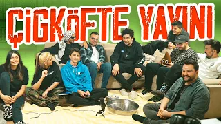 AYAK ÇİĞ KÖFTE, GUGUCAN'IN DÖNÜŞÜ | Ekip ile Pastalı Börekli Katman Günü Yaptık | HYPE