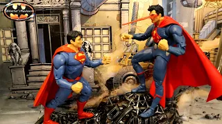McFarlane DC Multiverse Goofy Rebirth Superman vs Ultraman & Atomica Crime Syndicate Figure Review