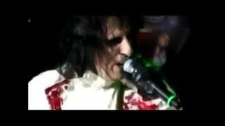 Alice Cooper "Feed My Frankenstein" live at Red Rocks, CO 6/3/13