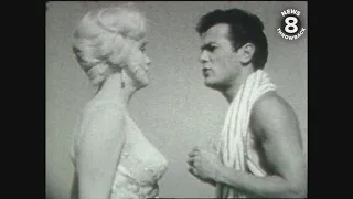 Marilyn Monroe & Tony Curtis on set of 'Some Like it Hot' in 1958