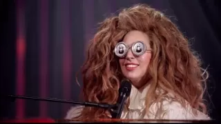 Elton Jhon & Lady Gaga- Benny and The Jets - Lady Gaga & the Muppets'