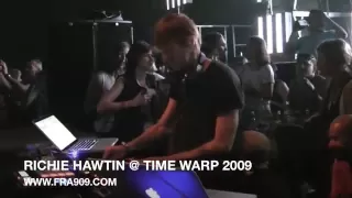 RICHIE HAWTIN "THE ALIEN" 8-) @ TIMEWARP 2009 HQ