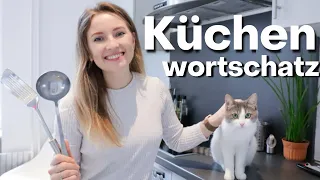 KÜCHENWORTSCHATZ 🍽🥣☕️🍯 mit Natalia und Apollo | Learn German Fast 🇩🇪