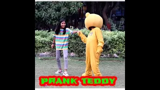 #viral #shorts #prank #youtubeshorts #trending #viralvideo #youtybeshorts #funny #teddybear #comedy