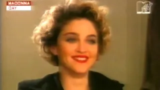 backstage of Madonna receiving MTV Artist Of The Decade award, 1989