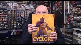 What's In The Box? X-Plus Plastic Cyclops Model Kit