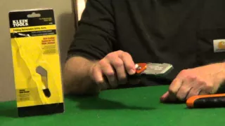 Folding Retractable Utility Knife