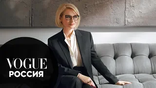 Эвелина Хромченко – о своем графике, бьюти-ритуалах и косметичке для Недели моды