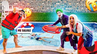 A FILHA DA ARLEQUINA CAIU NA PISCINA E TIVEMOS QUE SALVAR ELA!!