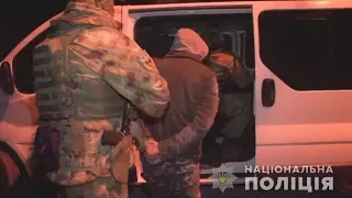 Відпрацювання Одеси в дії: поліцейські затримали групу вимагачів