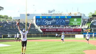 Catching a Mahomes homer