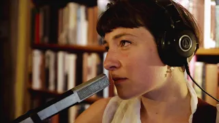 Flora Hibberd - Auto Icon - Live at Shakespeare and Company