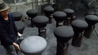 Process of Making Iron Pot With 100 Years of History. Iron Foundry in Korea.