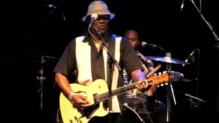 Joe Louis Walker 2017-07-21 Sellersville Theater Sellersville, PA "Young Girls Blues" 4K