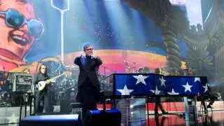 5. Tiny Dancer (Elton John Live In Las Vegas Millon Dollar Show 4/20/2013)