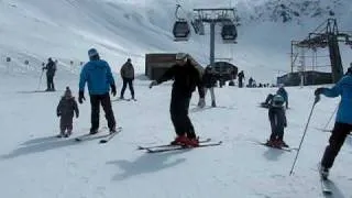 Emma in Valfrejus op de ski`s