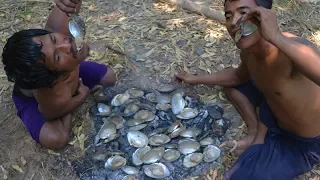 Primitive Survival Tool : Find Sea Food For Lunch