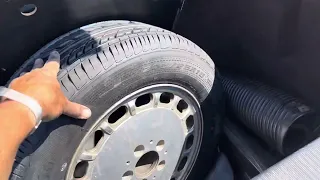 Sad! So many Mercedes-Benz Legends at the Junkyard