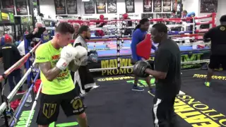 Nieky Holzken padwork with Jeff Mayweather