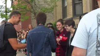 Noel Gallagher with fans in Chicago 5-29-2015